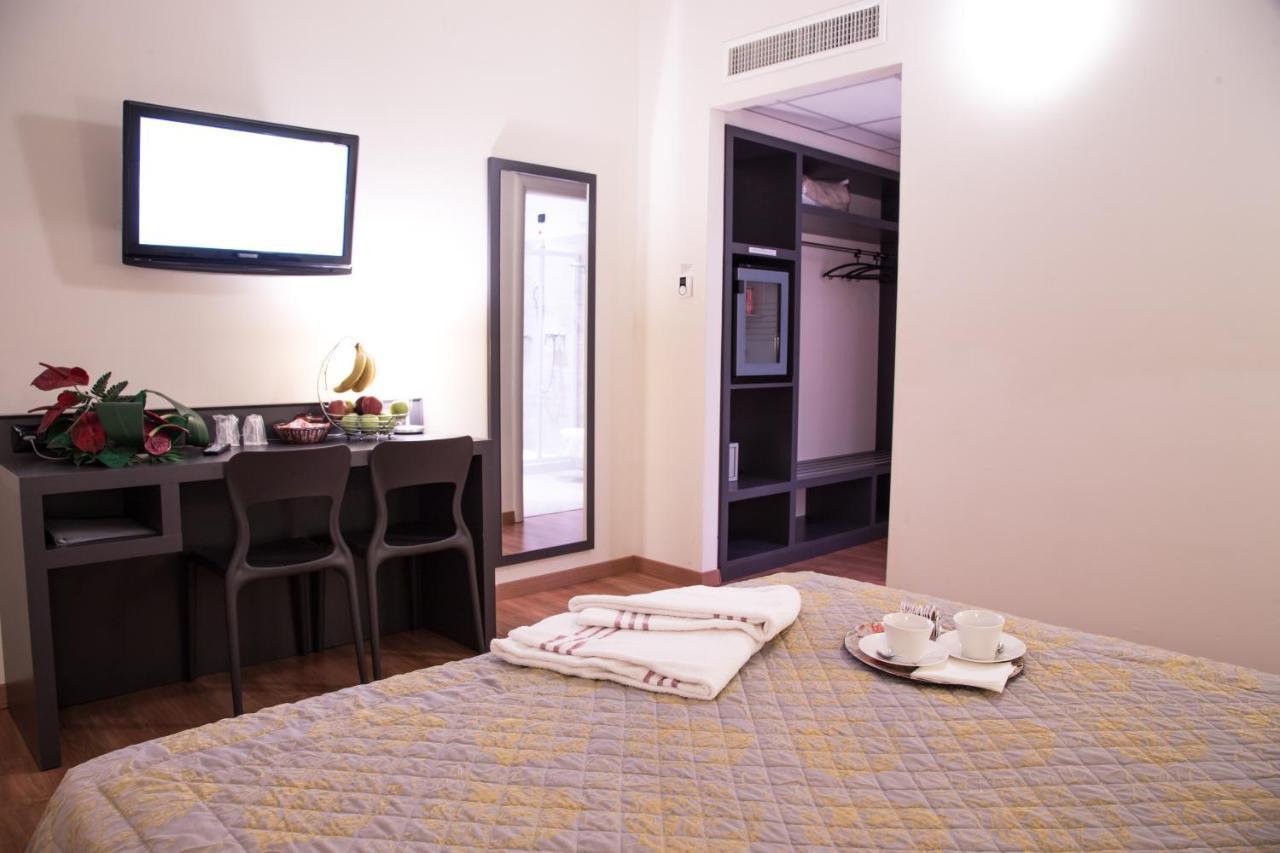 Hotel Motel Giglio Viadana Exteriör bild